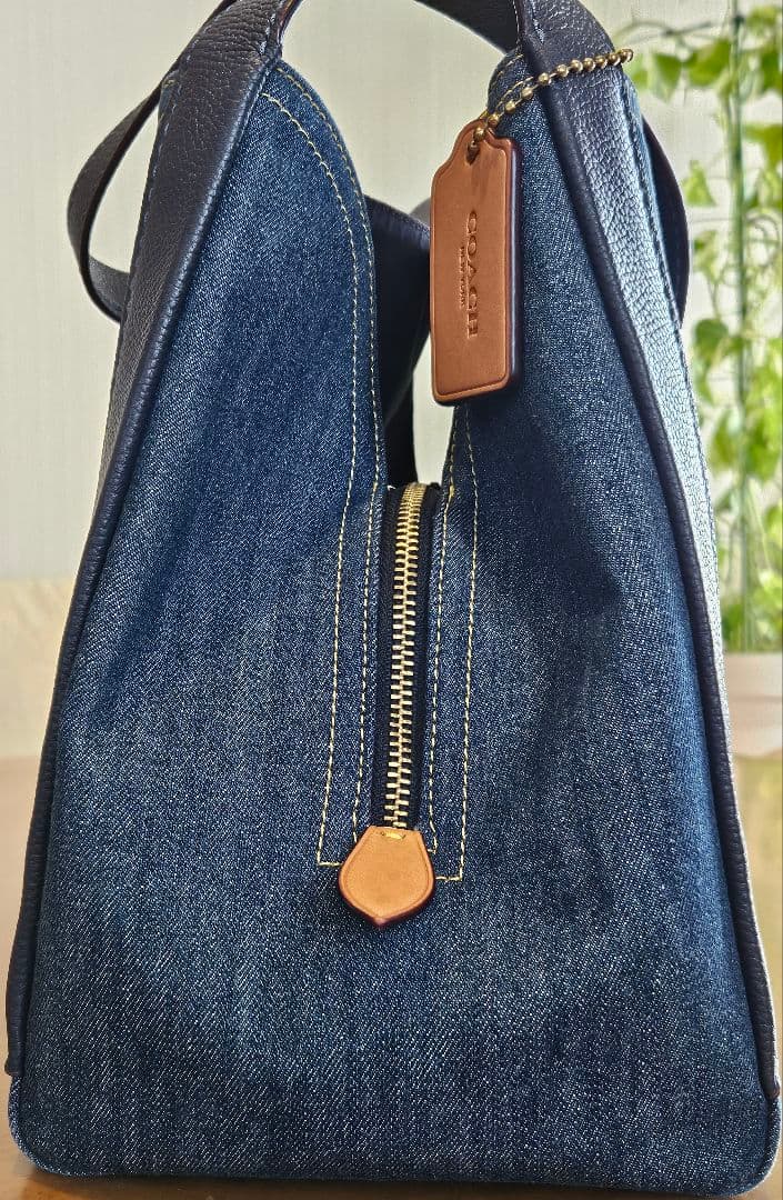 COACH　コーチ　ハドリーホーボー