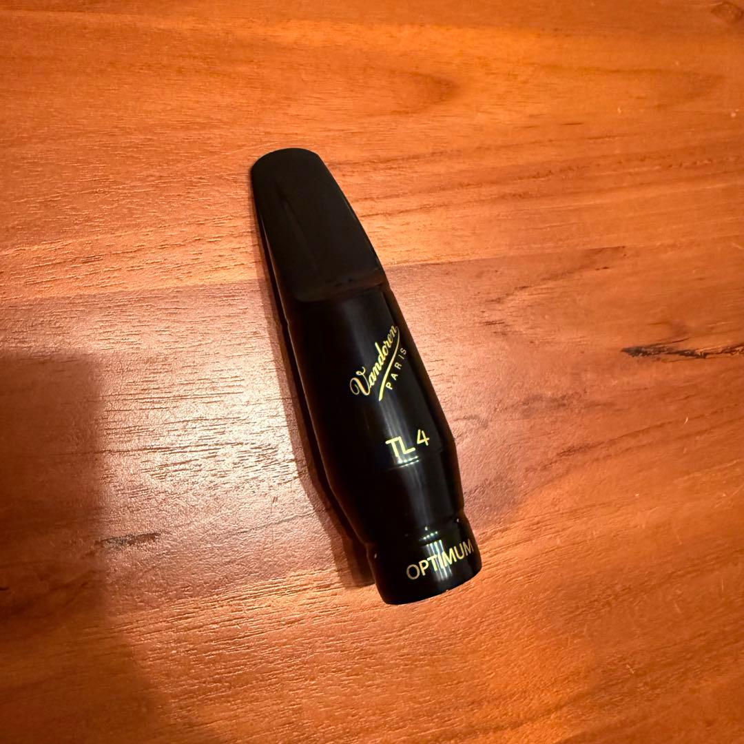 Vandoren TL4 オプティマム サックスマウスピース