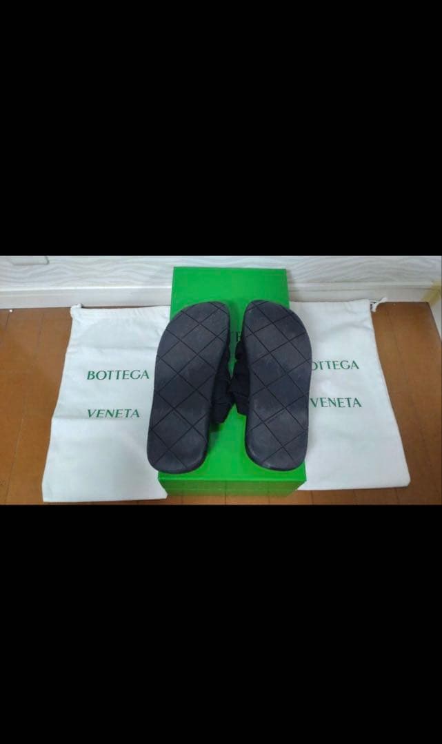 BOTTEGA VENETA サンダル メンズ ブラック