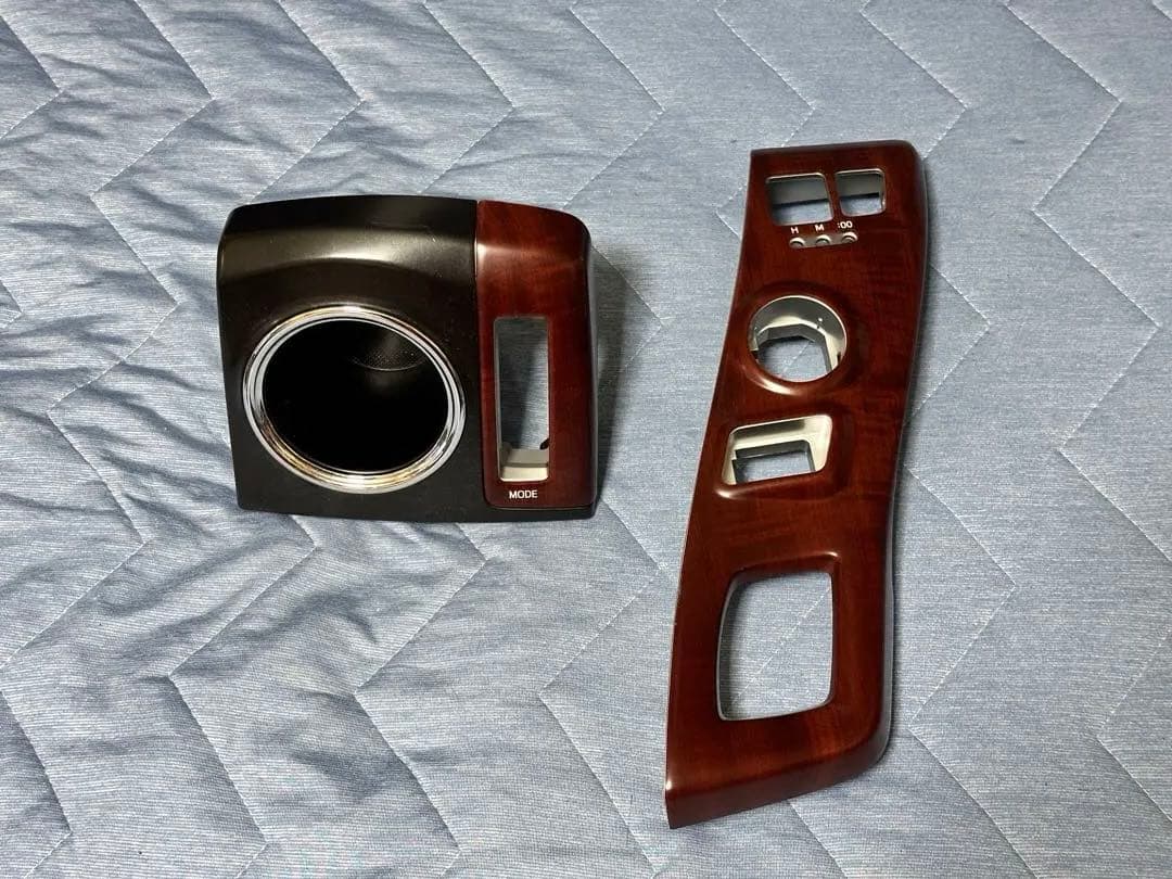 プリウスα インテリアパネル 木目調 モデリスタ