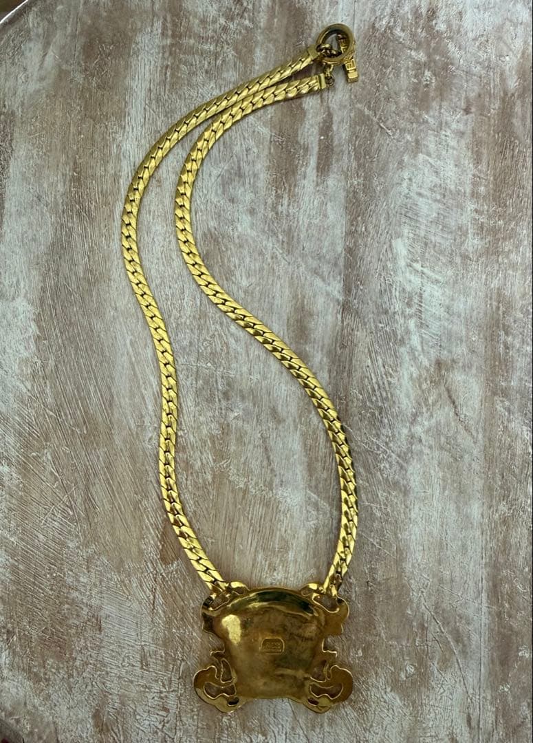 GIANNI VERSACE ゴールドネックレス　メデゥーサ　ヴィンテージ品