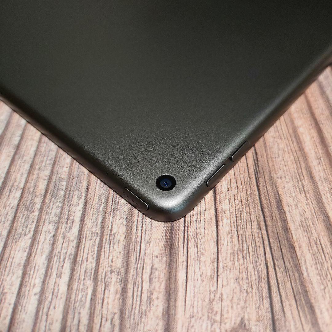 iPad Air 3世代 64GB スペースグレー 新品近い
