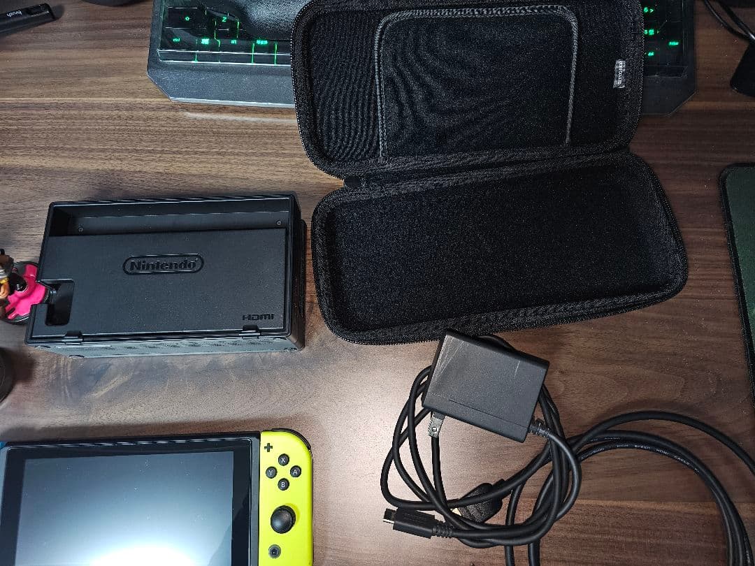 Nintendo Switch 本体 青/黄 ケース プロコン 付属品付