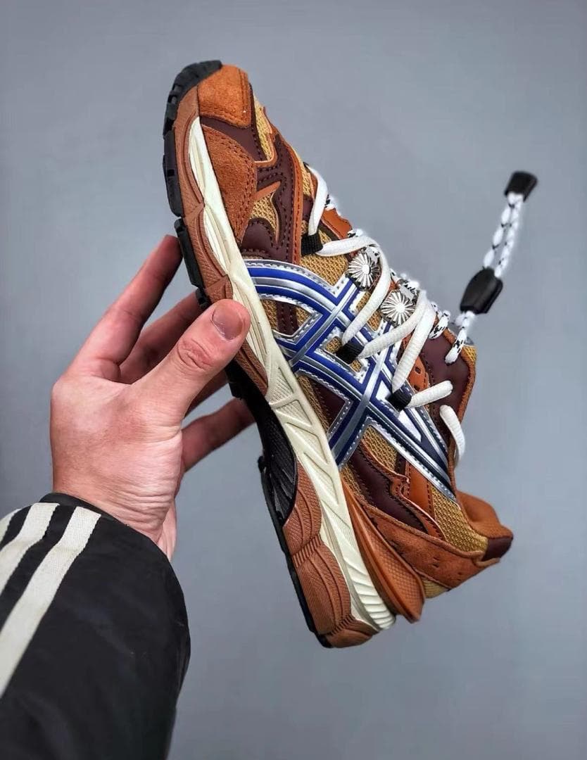 ASICS×TOGA スニーカー 24cm ブラウン