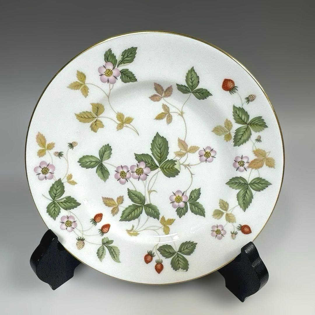 ま*ん様  ワイルドストロベリー プレート 黒壺マーク 6客揃