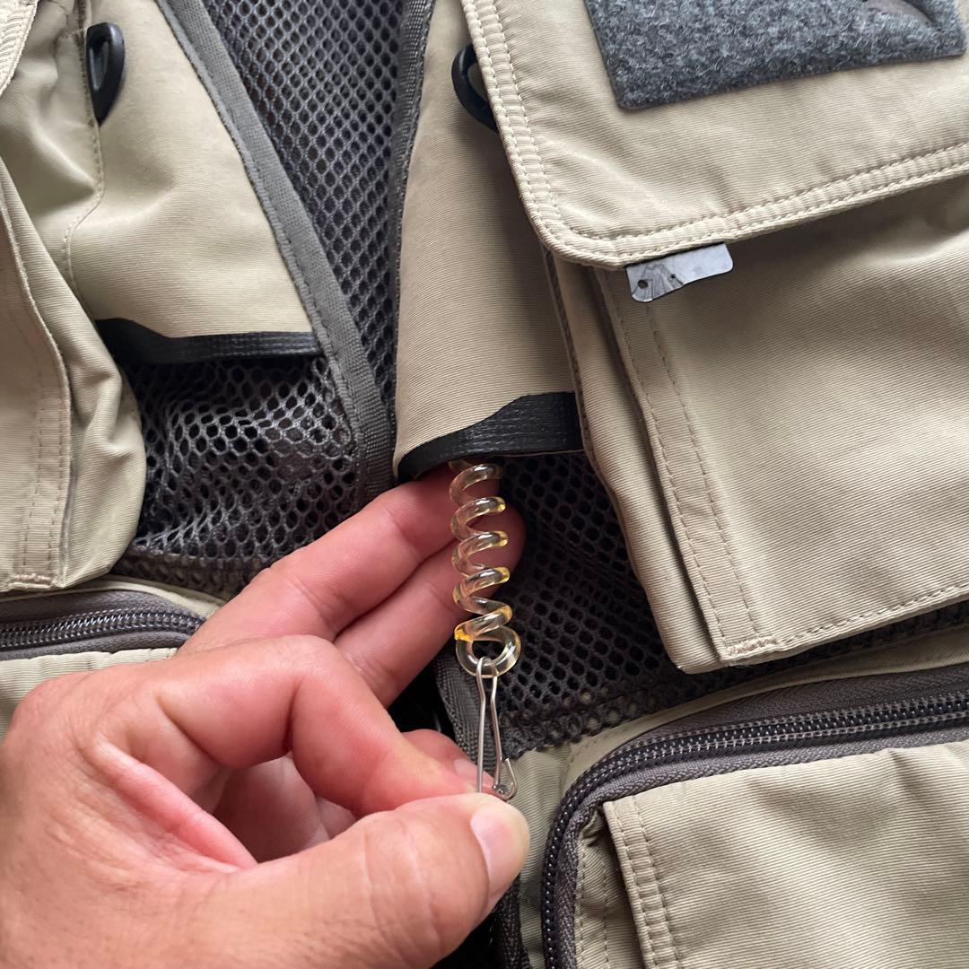 SIMMS フィッシングベスト M ベージュ