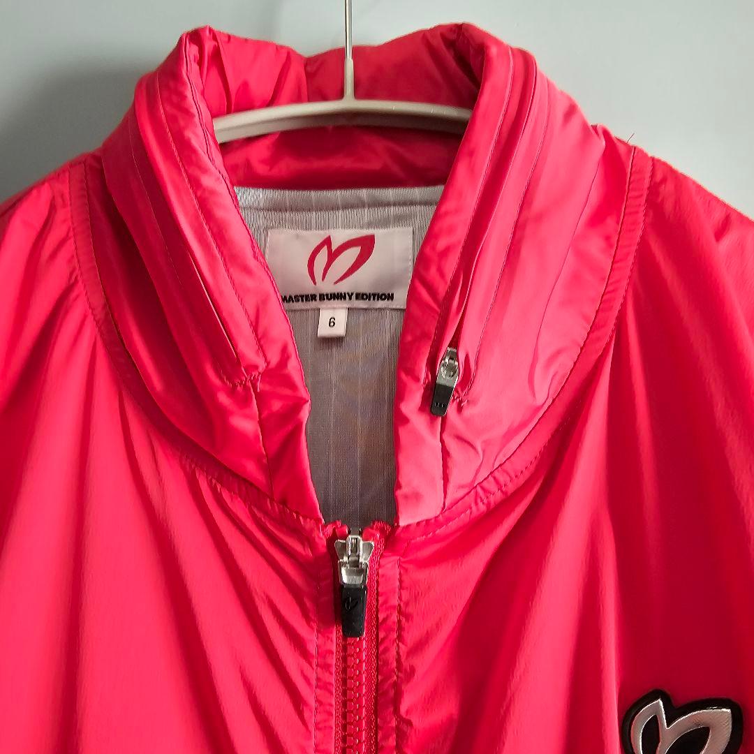 マスターバニーエディション　プライマリスト サテンストレッチブルゾン　赤