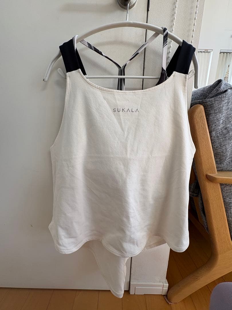 SUKALA ハートプリントセパレートタンクトップ　オフホワイト　L