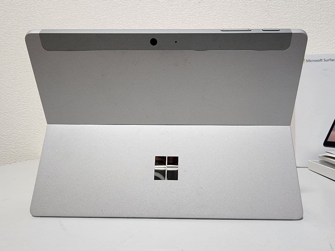 美品　surface Go 2 1926 充電51回　office