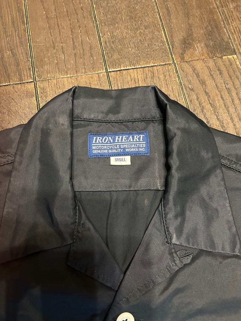IRON HEARTヘビーレーヨンボーリングシャツ 黒 IHSH-199半袖