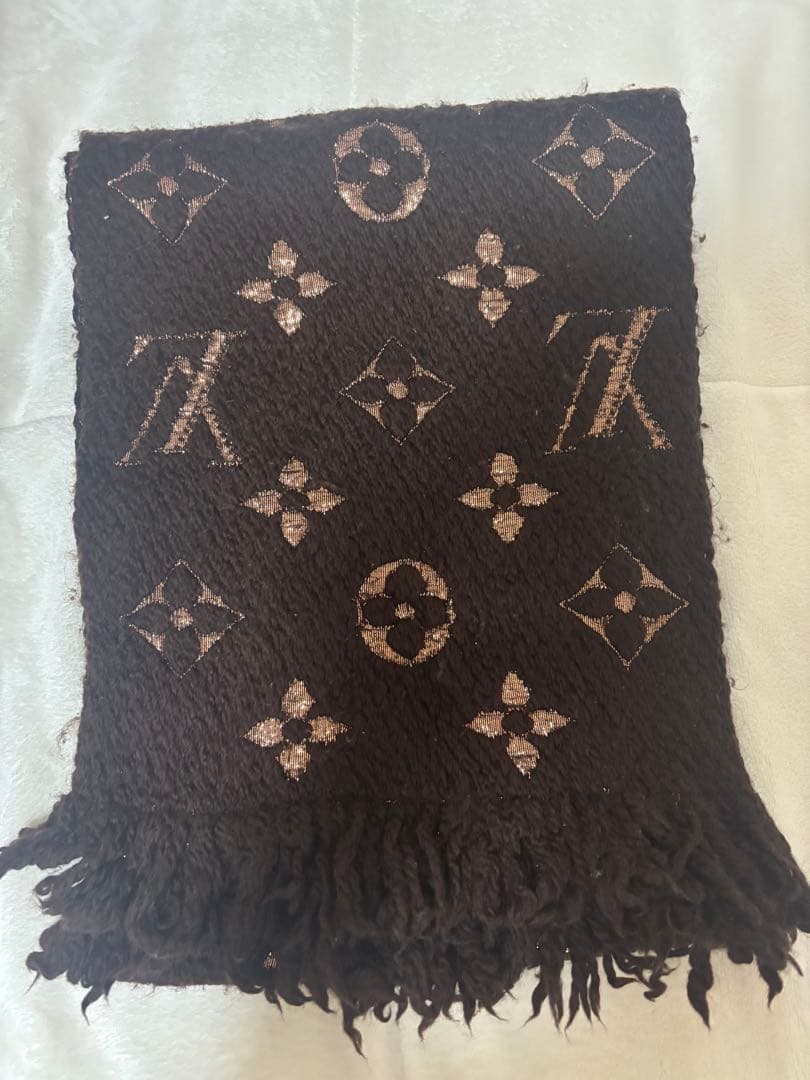 ルイ・ヴィトン ダークブラウン マフラー