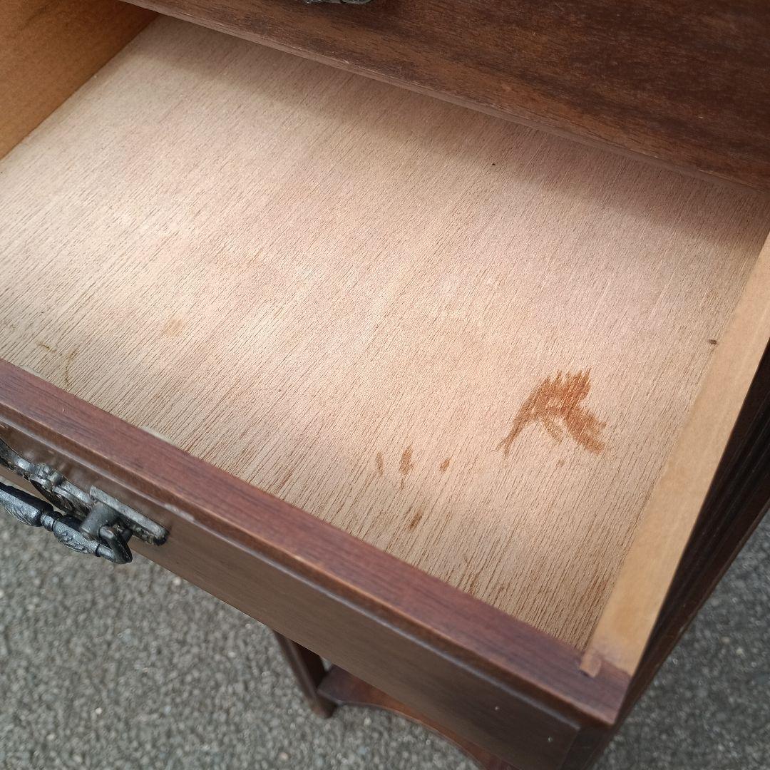 R*a様 4272）アンティーク風　スリムチェスト　引き出し　上面ガラス　難あり