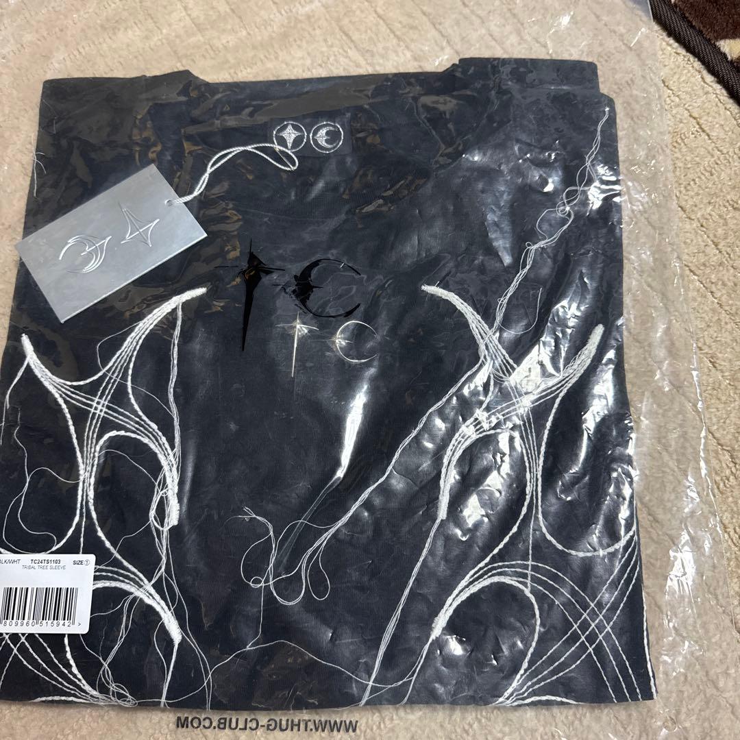 トップス Thug Club TRIBAL TREE SLEEVE