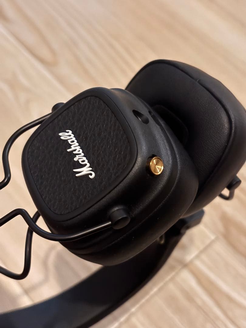 ヘッドホン Marshall Major V