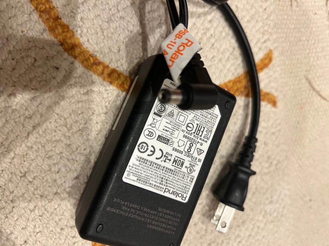 Roland FA-06 シンセサイザー 61鍵