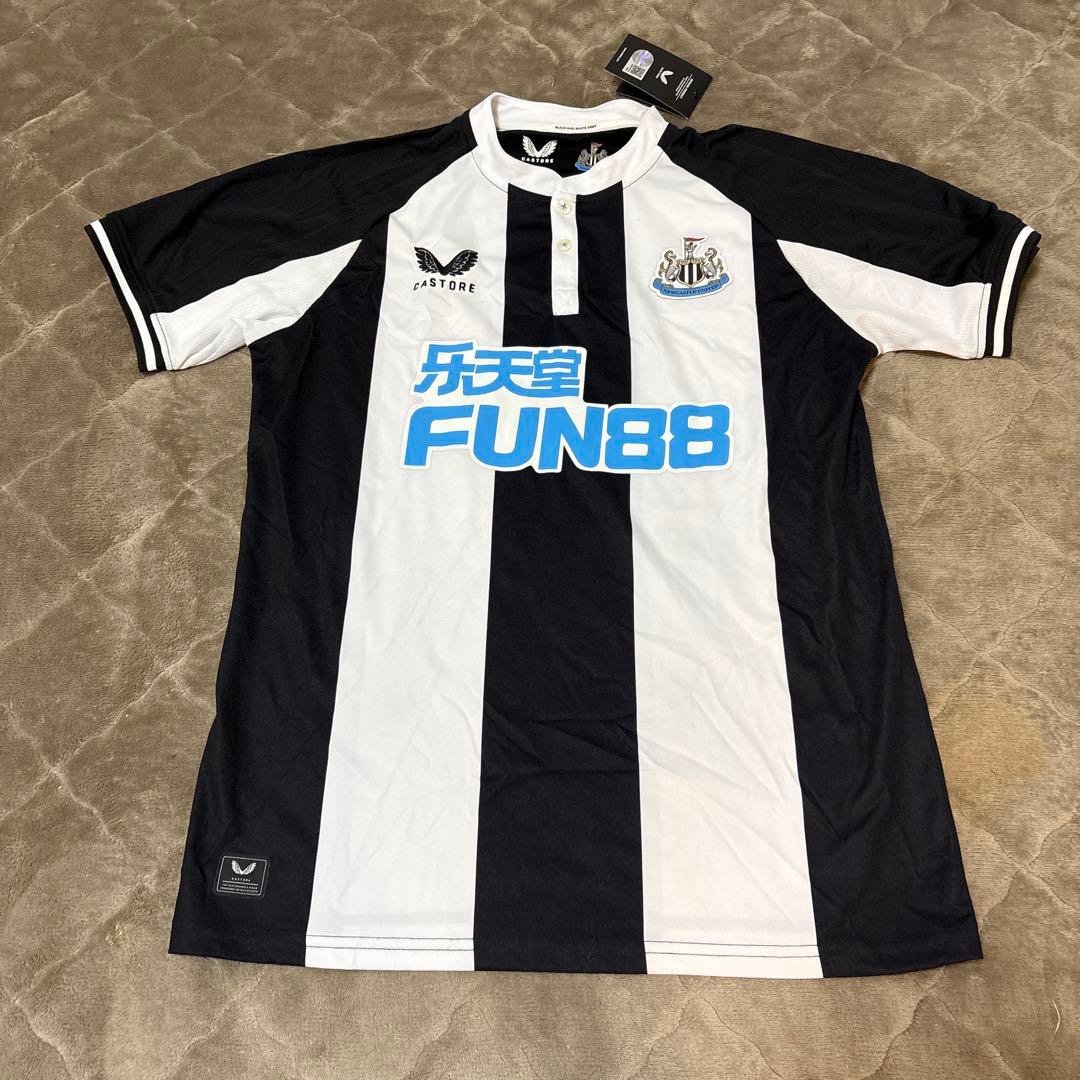 ユベントス　ニューカッスル　コンサドーレ　サッカー　ユニフォーム　4枚セット