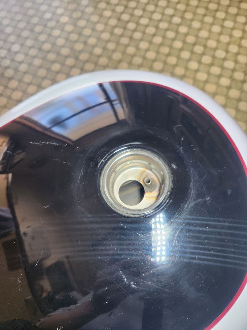 ハーレー スポーツスター インジェクションタンク4.5ガロン