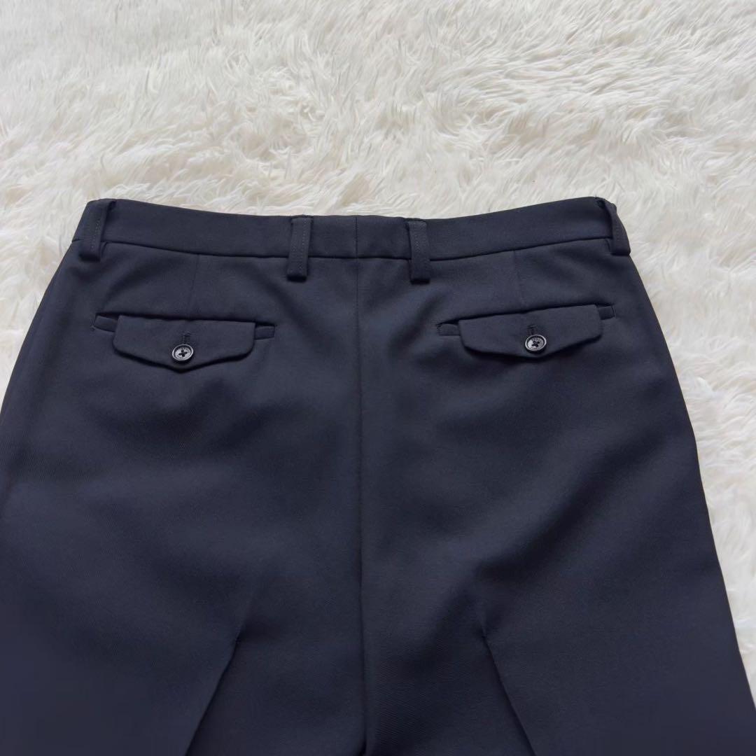 人気✨EPOCA UOMO セットアップ　ジャージー素材　微光沢　ロゴ刻印ボタン