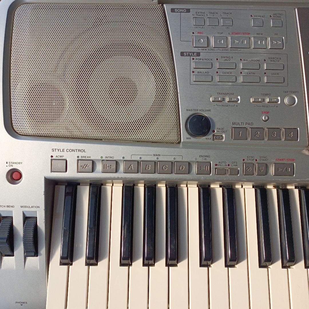 Yamaha PSR-2100シルバー 61鍵