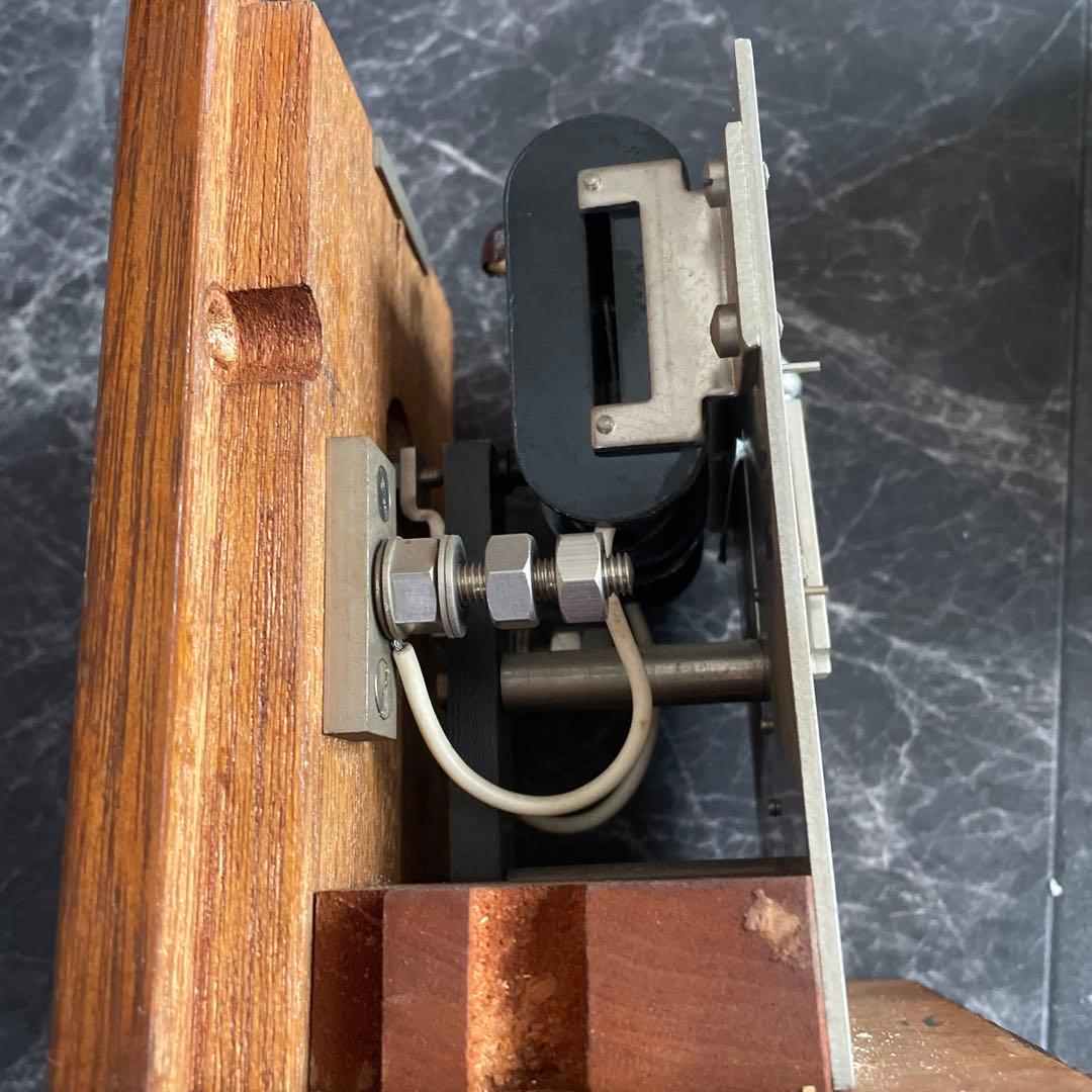 腕木式信号機 信号反応器 一誠電機製作　国鉄廃品　鉄道信号保安装置 信号通信黄色