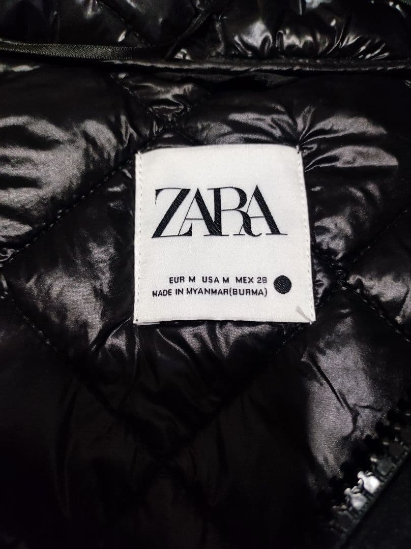 美品✨ZARA ブラック キルティングダウンベスト ポンチョ