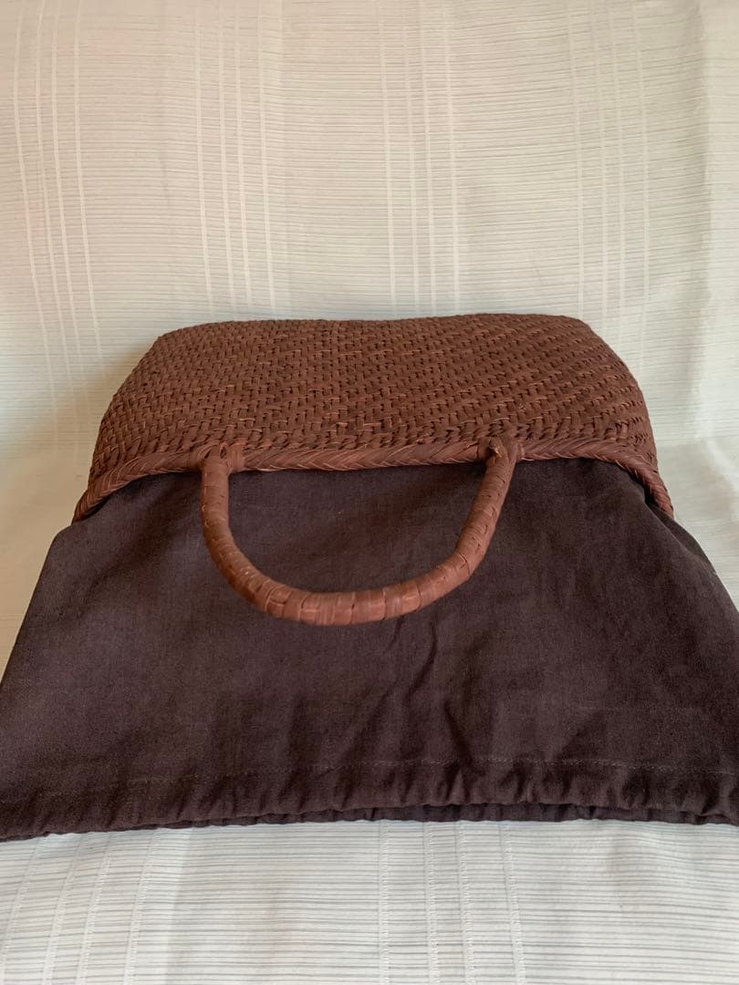 新品 長野産　極細3ミリ一番　柿渋2本飛び網代編み　山葡萄籠バッグ　サイズL