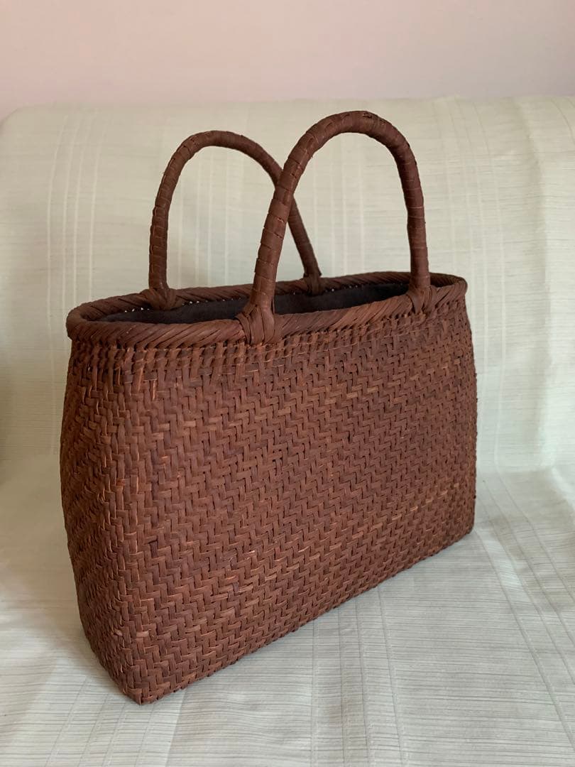 新品 長野産　極細3ミリ一番　柿渋2本飛び網代編み　山葡萄籠バッグ　サイズL