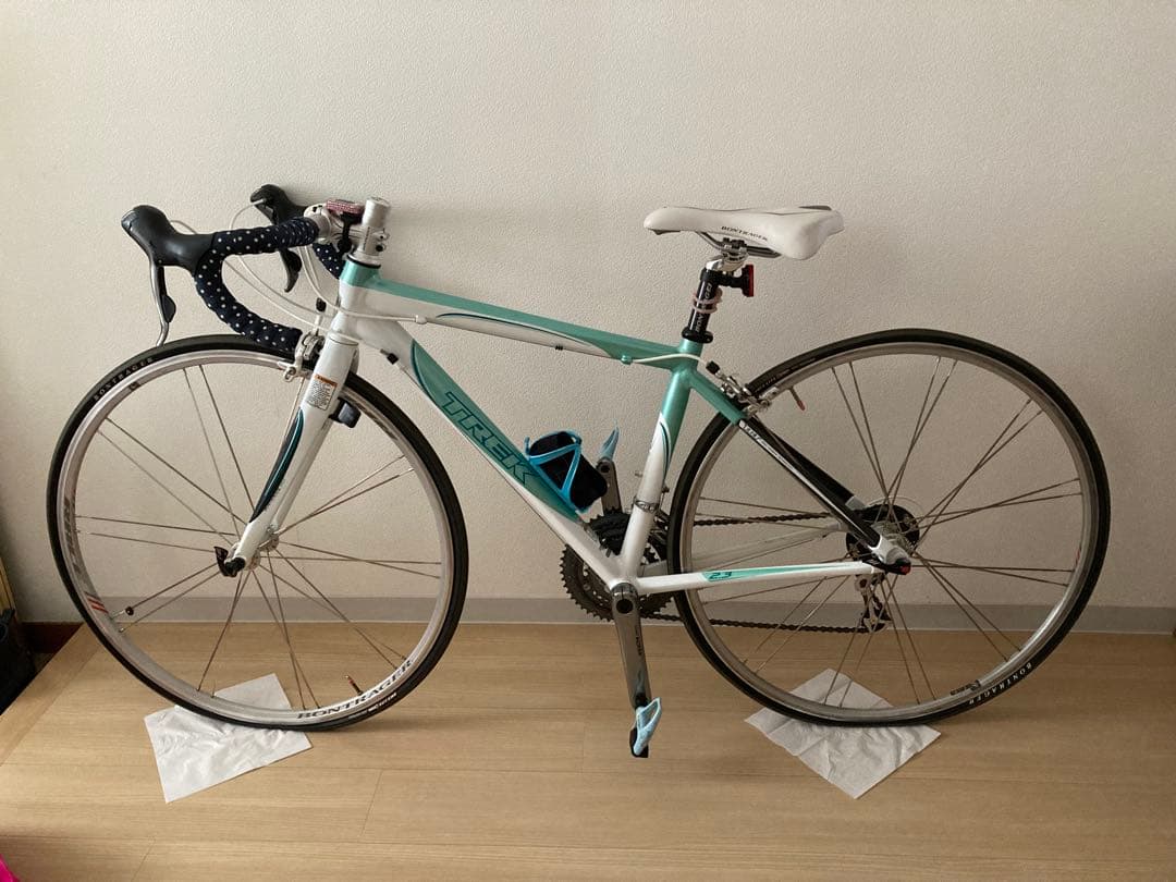TREK ロードバイク 2.3 Shimano 105
