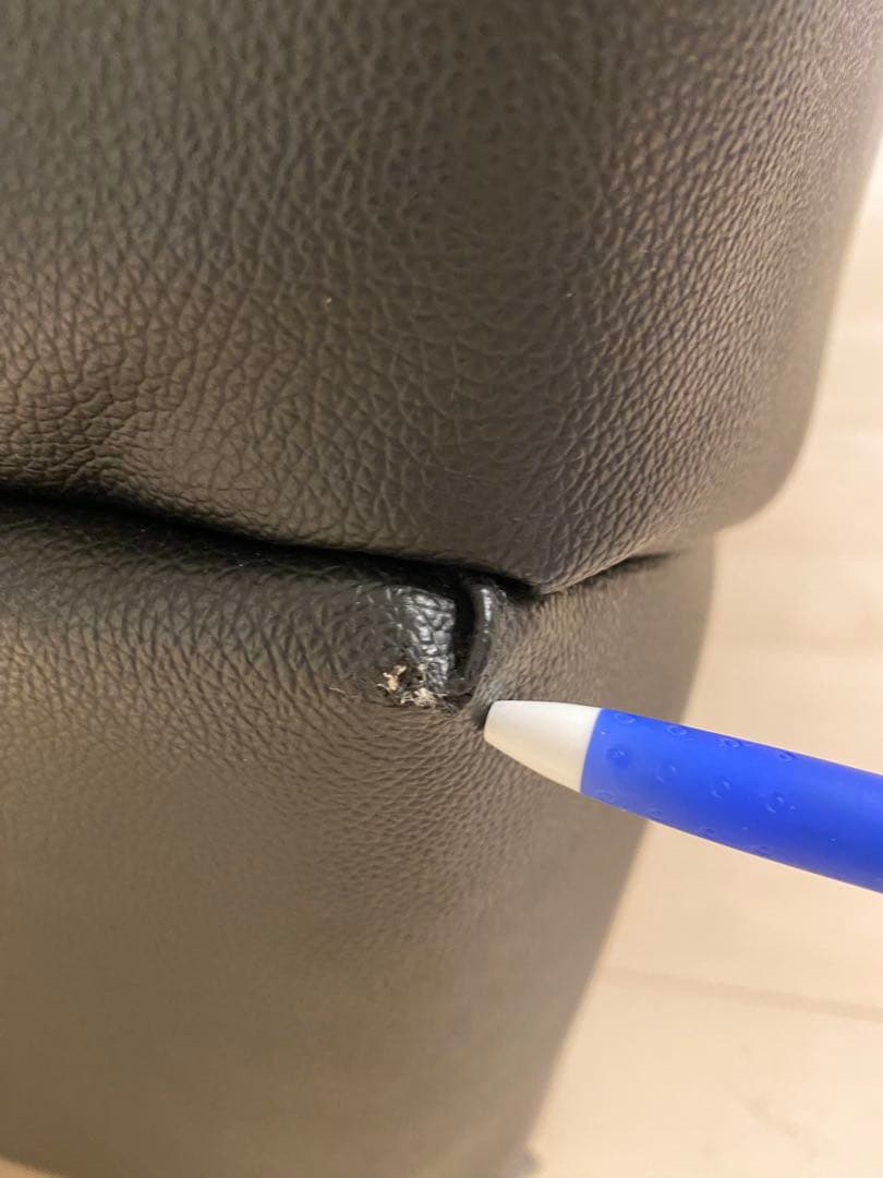 P*N様 ニトリの黒いソファ３人掛けソファ