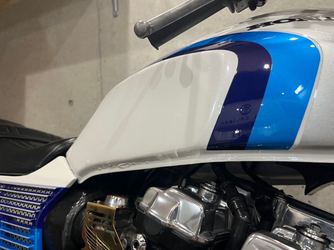 cbx400f 外装　550カラー　BEET