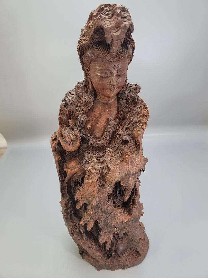 龍眼木 彫刻 観音菩薩 高62cm