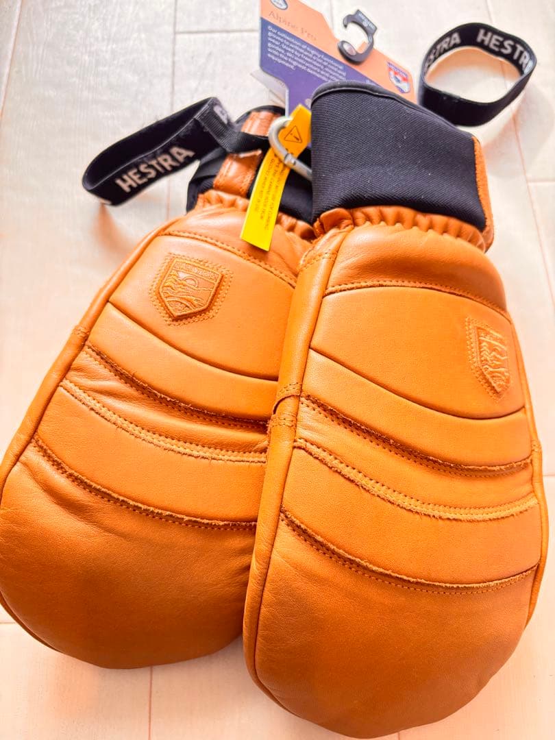 鵬*傅様 新品 ヘストラ フォールラインミット