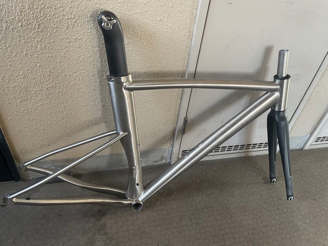 ル*ド様 300円スタート⭐︎チタン エアロ ロードバイク フレームセット