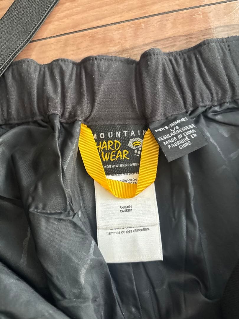 【美品】GOLDWIN・MOUNTAINHARDWEARスノーウェア Lサイズ