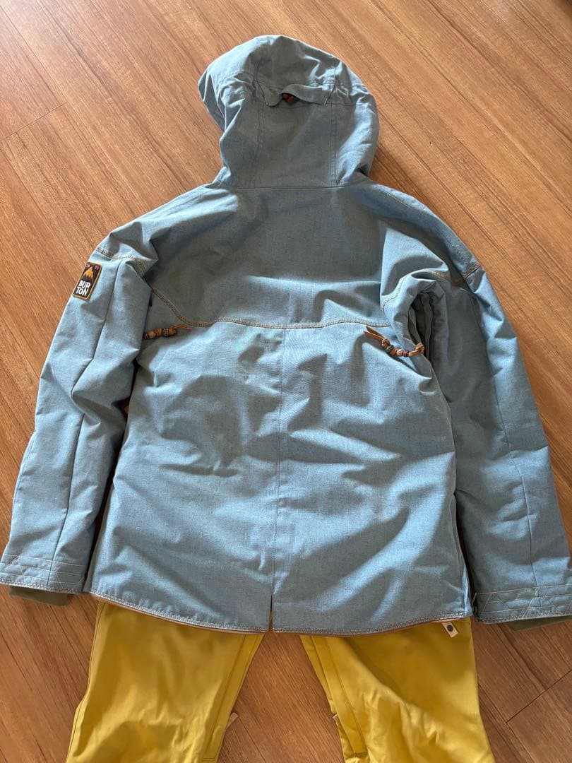 BURTON スノーボードウェア 女性用 上下セット