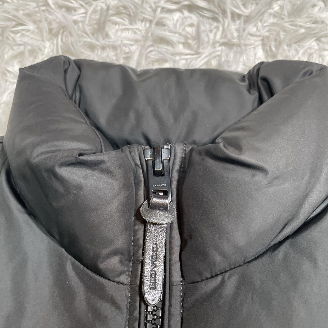 極美品　coach シグネチャー　ダウンベスト　ブラック　黒　L