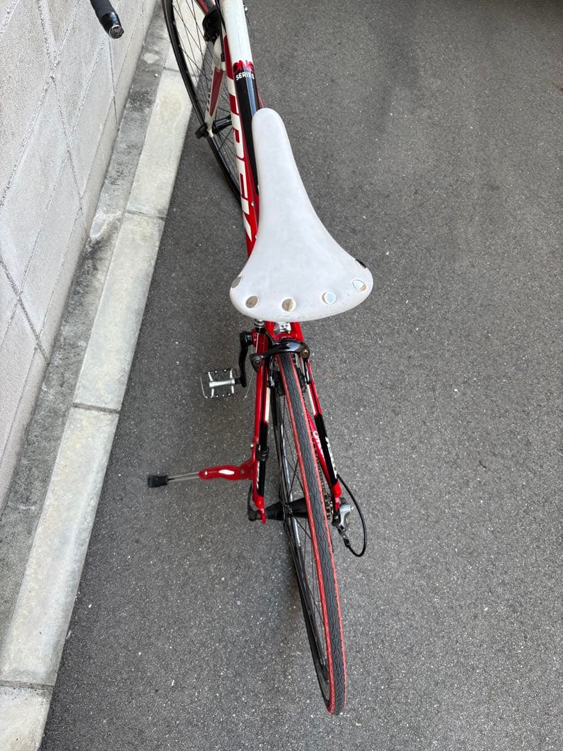 <両タイヤ新品>ロードバイク　トレック