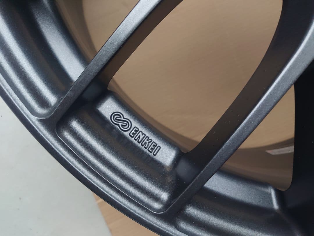 セール エンケイ PFM1 19インチアルミ 2本 9.5 45 114.3