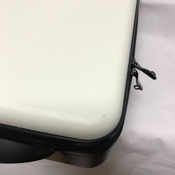 【中古】子供が乗れるキャリーケース キッズトラベルNEO ホワイトZ1