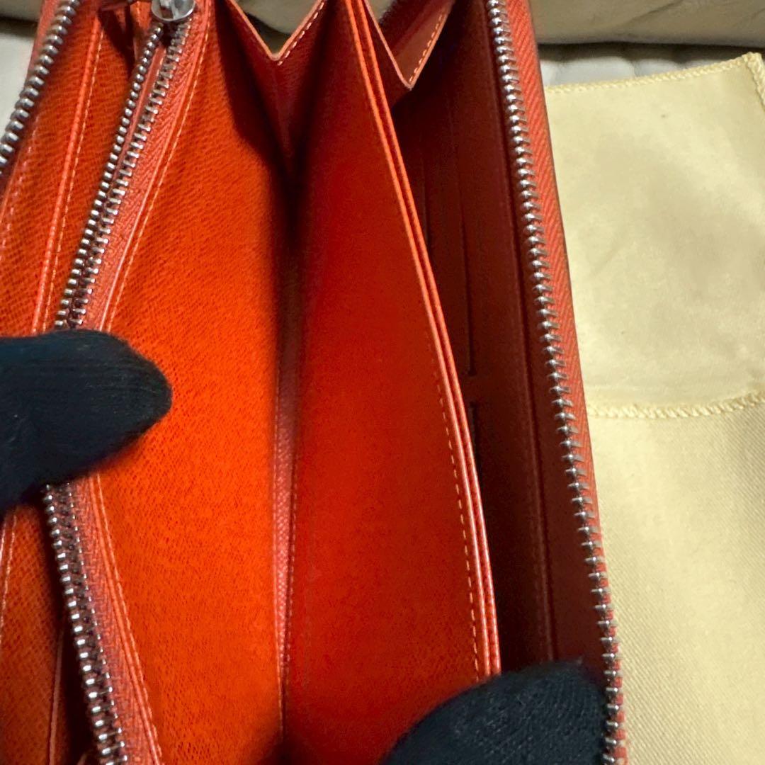 a*1様 LOUIS VUITTON エピレザー ブラック　長財布