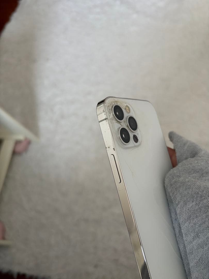 Apple iPhone 12 Pro ホワイト