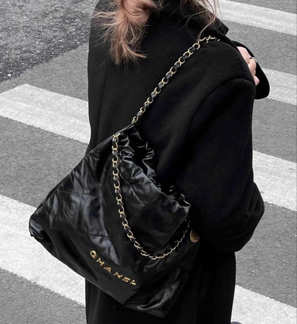 CHANEL ブラック　ショルダーバッグ　ノベルティ