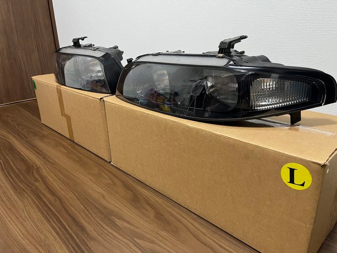 Nissan BCNR33 GT-Rヘッドライト 左右セット