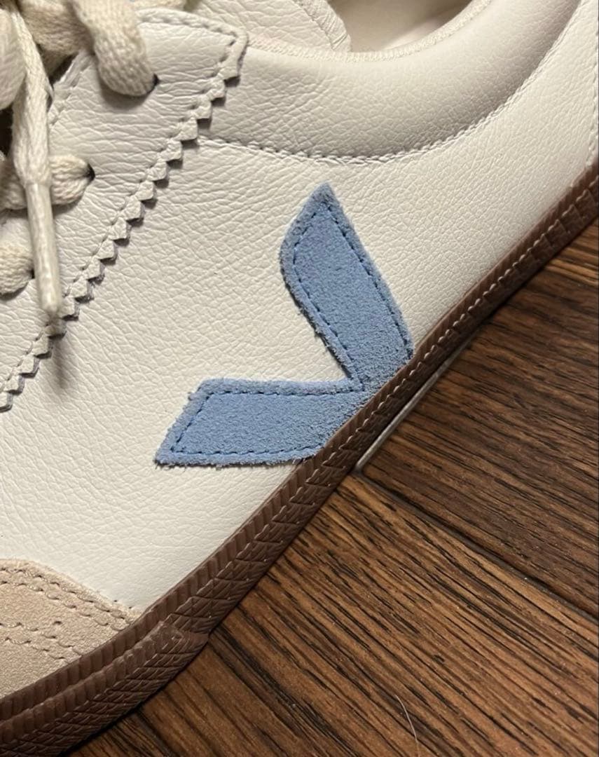 新品未使用‼️VEJA VOLLEY 24センチ