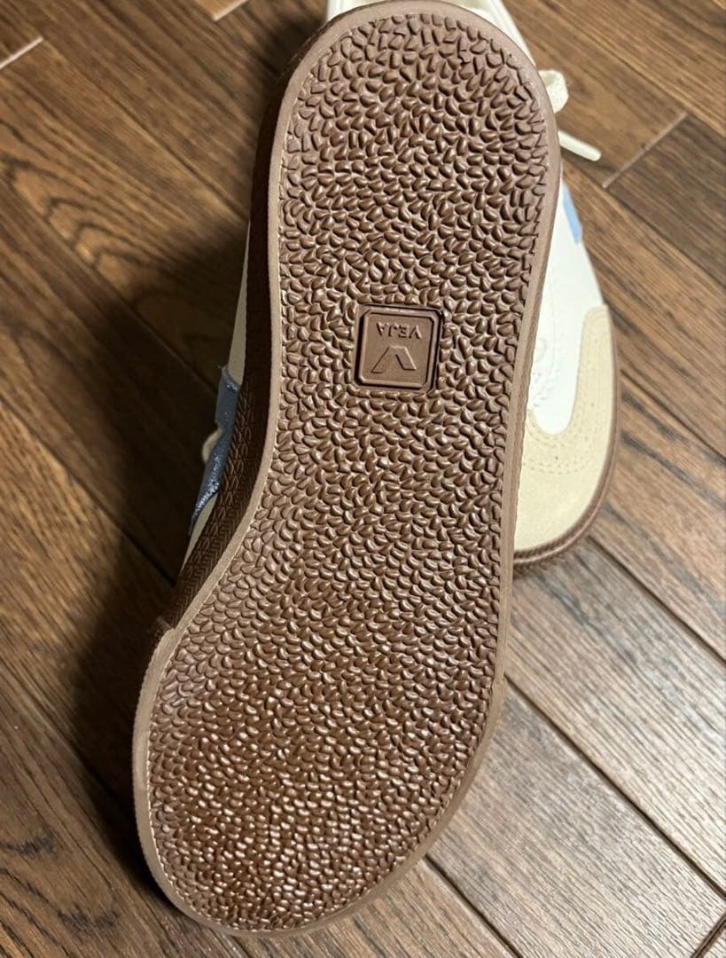 新品未使用‼️VEJA VOLLEY 24センチ