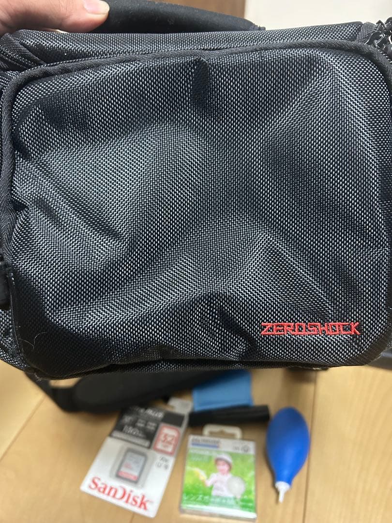 ＊最終値下げ‼️ Canon EOS Kiss X10一眼レフカメラ18-55mm