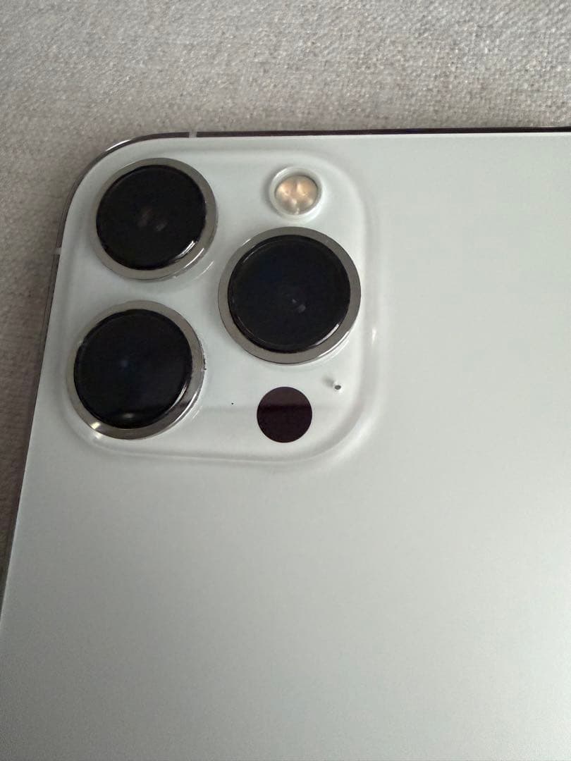 Apple iPhone 13 Pro max シルバー 本体