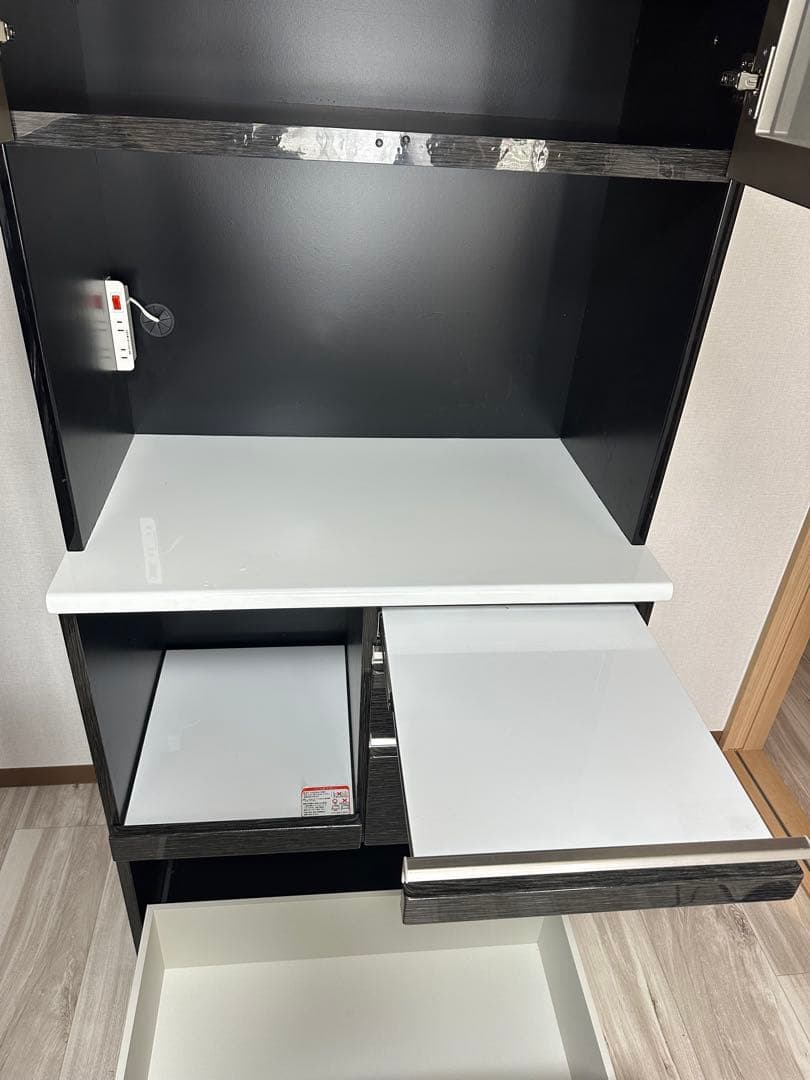 食器棚　キッチンボード　【直接引き取り希望】