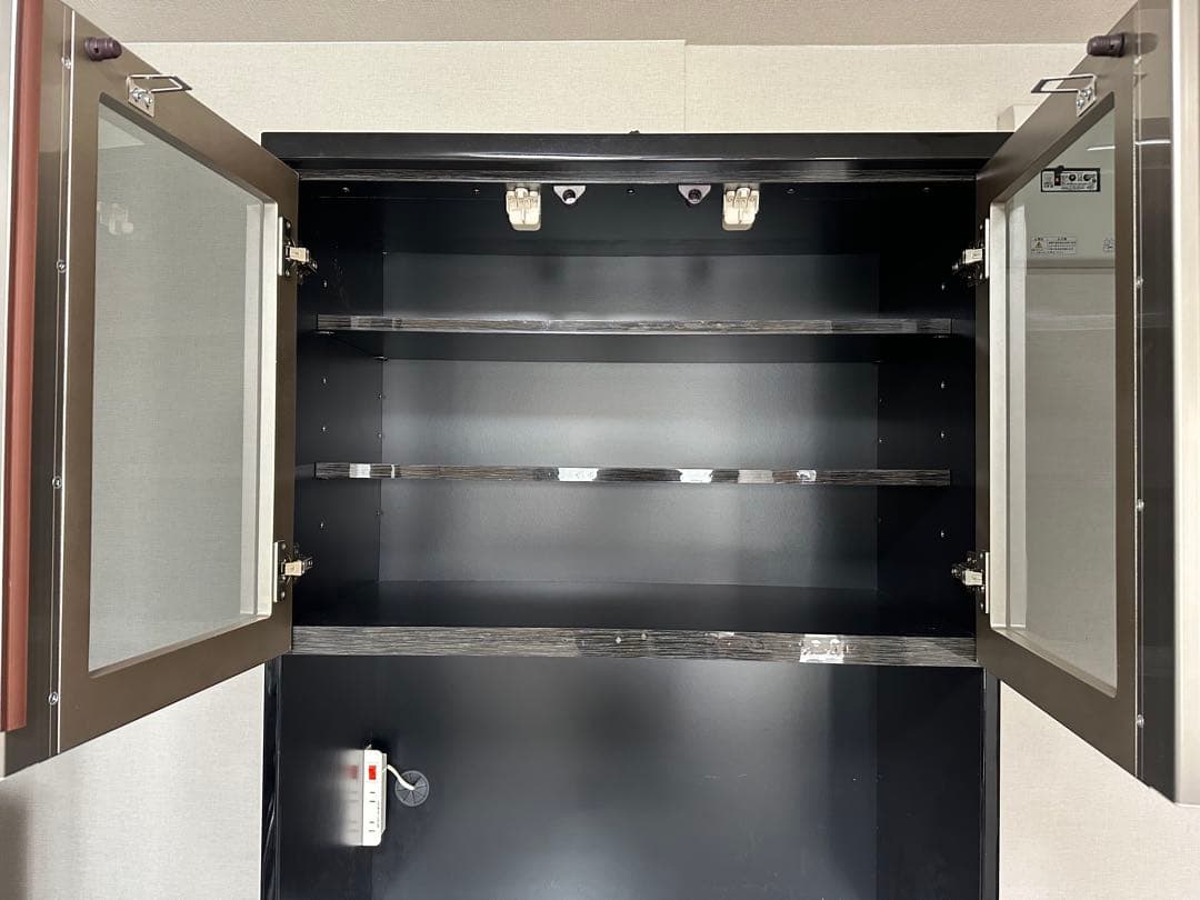 食器棚　キッチンボード　【直接引き取り希望】