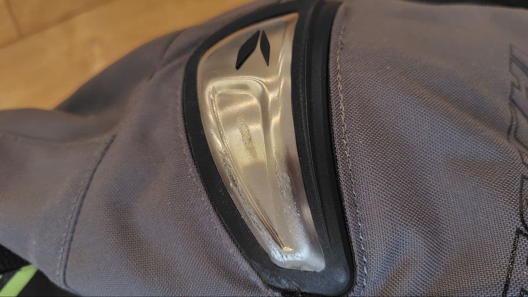 1日限定値下げ！RSタイチメッシュジャケット グレー/ブラック プロテクター付！